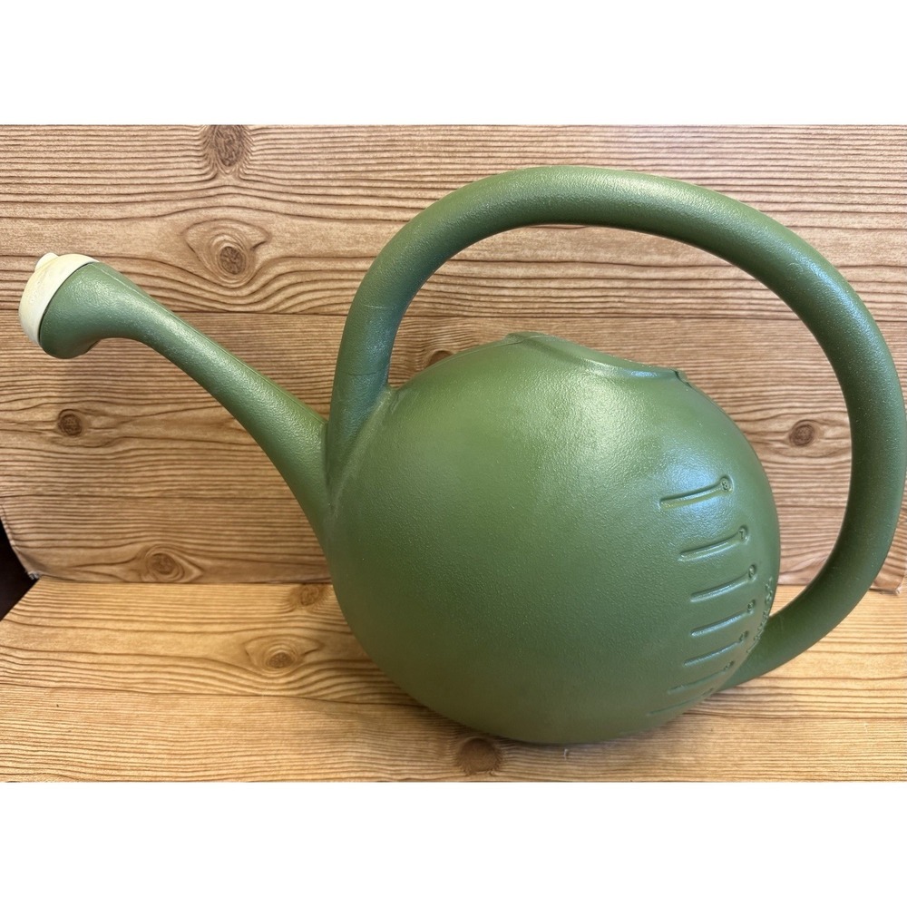 Vtg Akro-Mils Green Round Plastic Watering Can Retro 70s Indoor Outdoor Plants